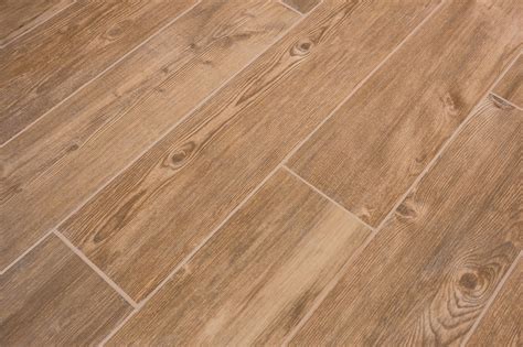 Carrelage imitation parquet